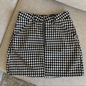 Topshop Houndstooth Mini Skirt